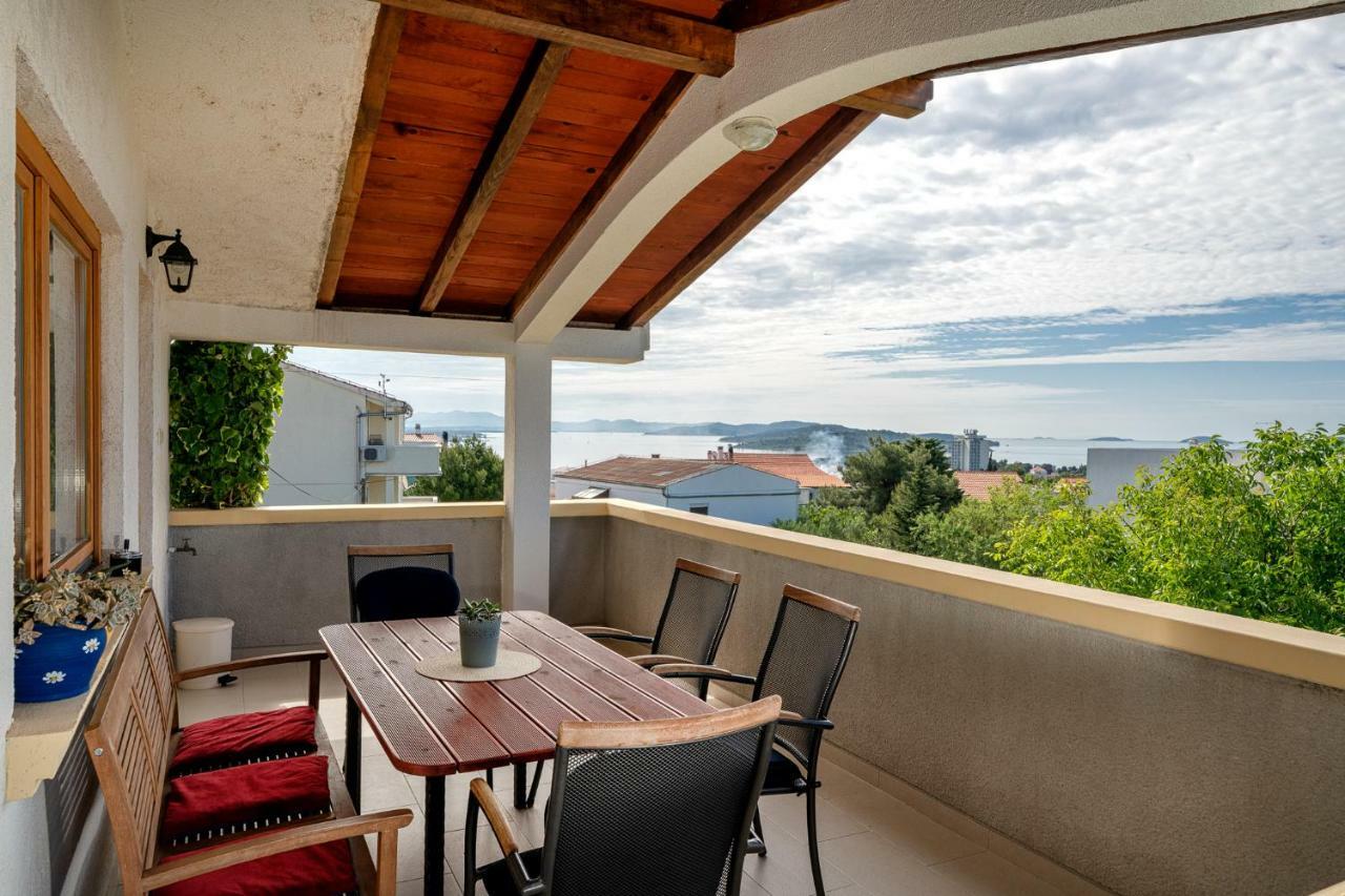 Apartman Skroza Vodice Exterior photo